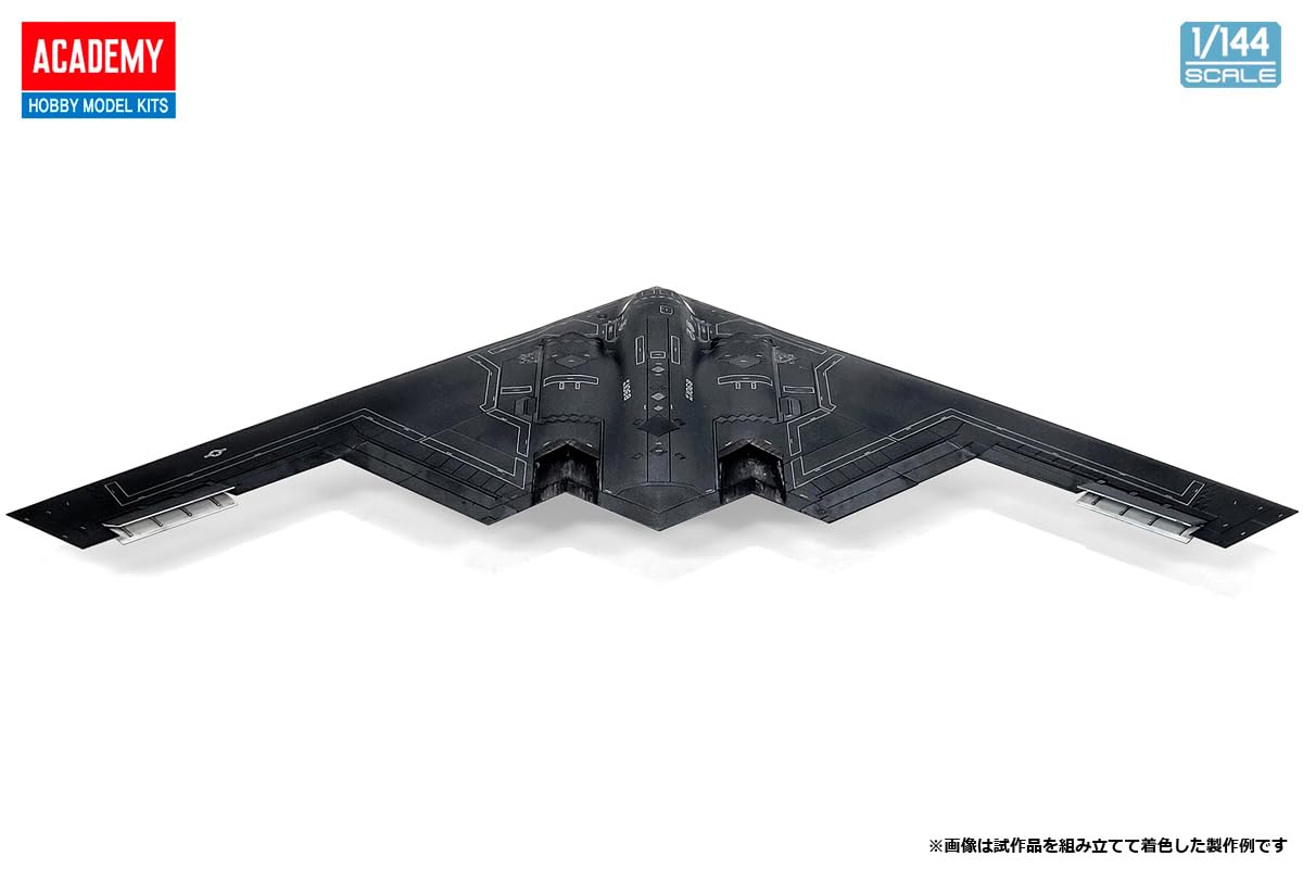 Academy 492645-1/144 USAF B-2A - Escala 1:144 | Amazon.com.br